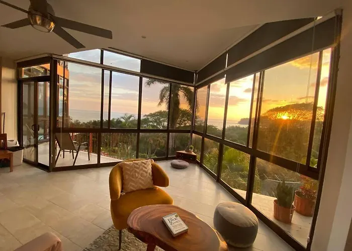 Holiday home Modern With Stunning Ocean Views In